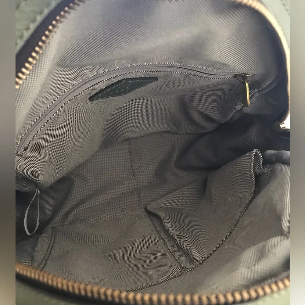 NEW!! FOSSIL COW HIDE Leather Backpack Purse Handbag Olive Green.